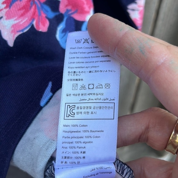 Like New Joules Harbour Print Navy Floral Top - Picture 4 of 6